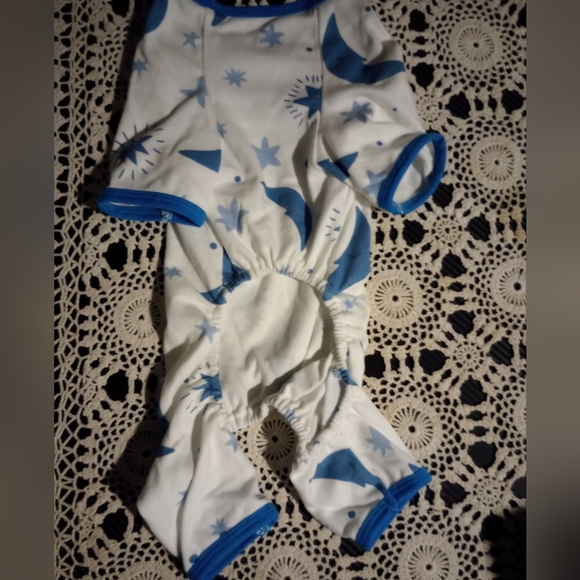 New Dog Pajamas for small dogs Size Medium M - Picture 2 of 7